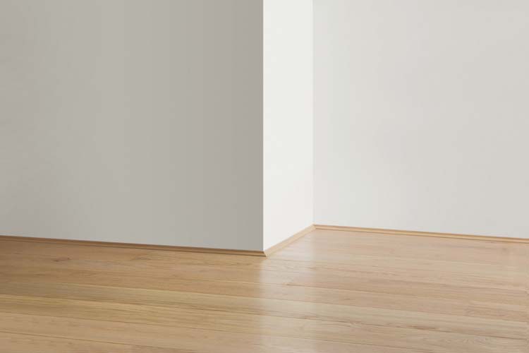 Moulure Quick-Step parquet Capuccino Blanc 17 x 17 x 2400 mm